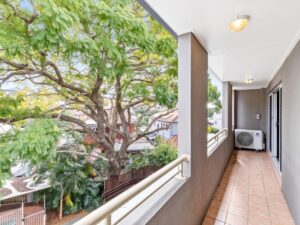 18/81 Annerley Road, WOOLLOONGABBA, QLD 4102 Australia