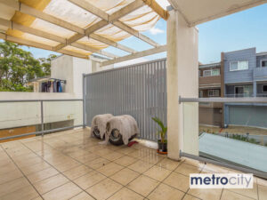 108 Nicholson Street, GREENSLOPES, QLD 4120 Australia